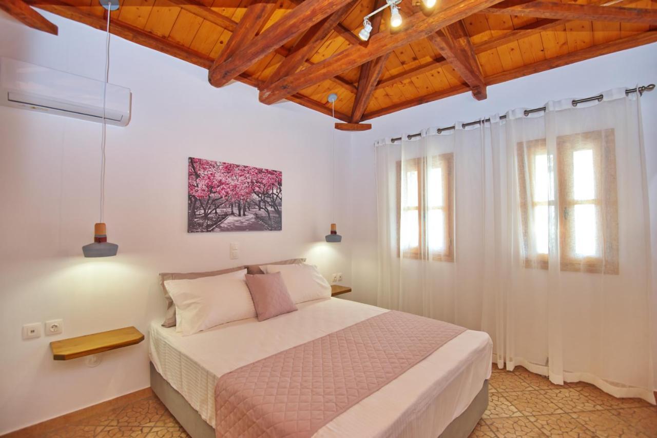 Petrino Villa Patitiri  Bagian luar foto