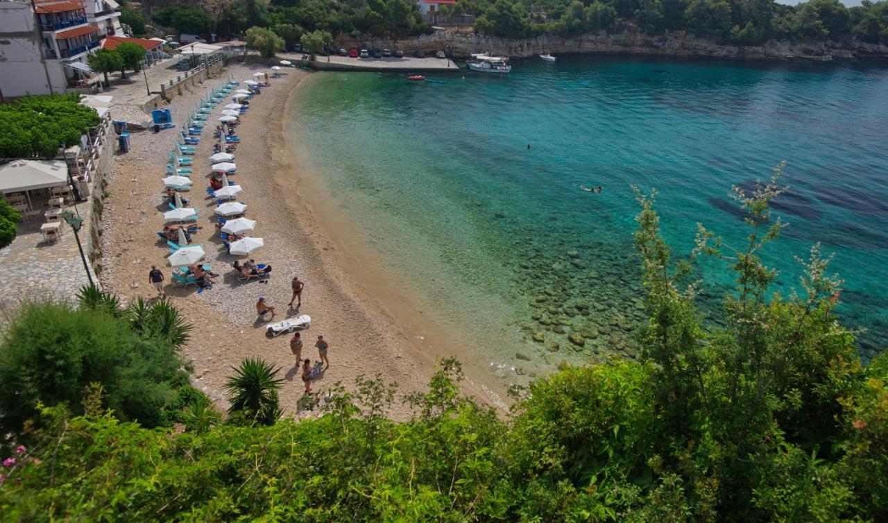 Petrino Villa Patitiri  Bagian luar foto